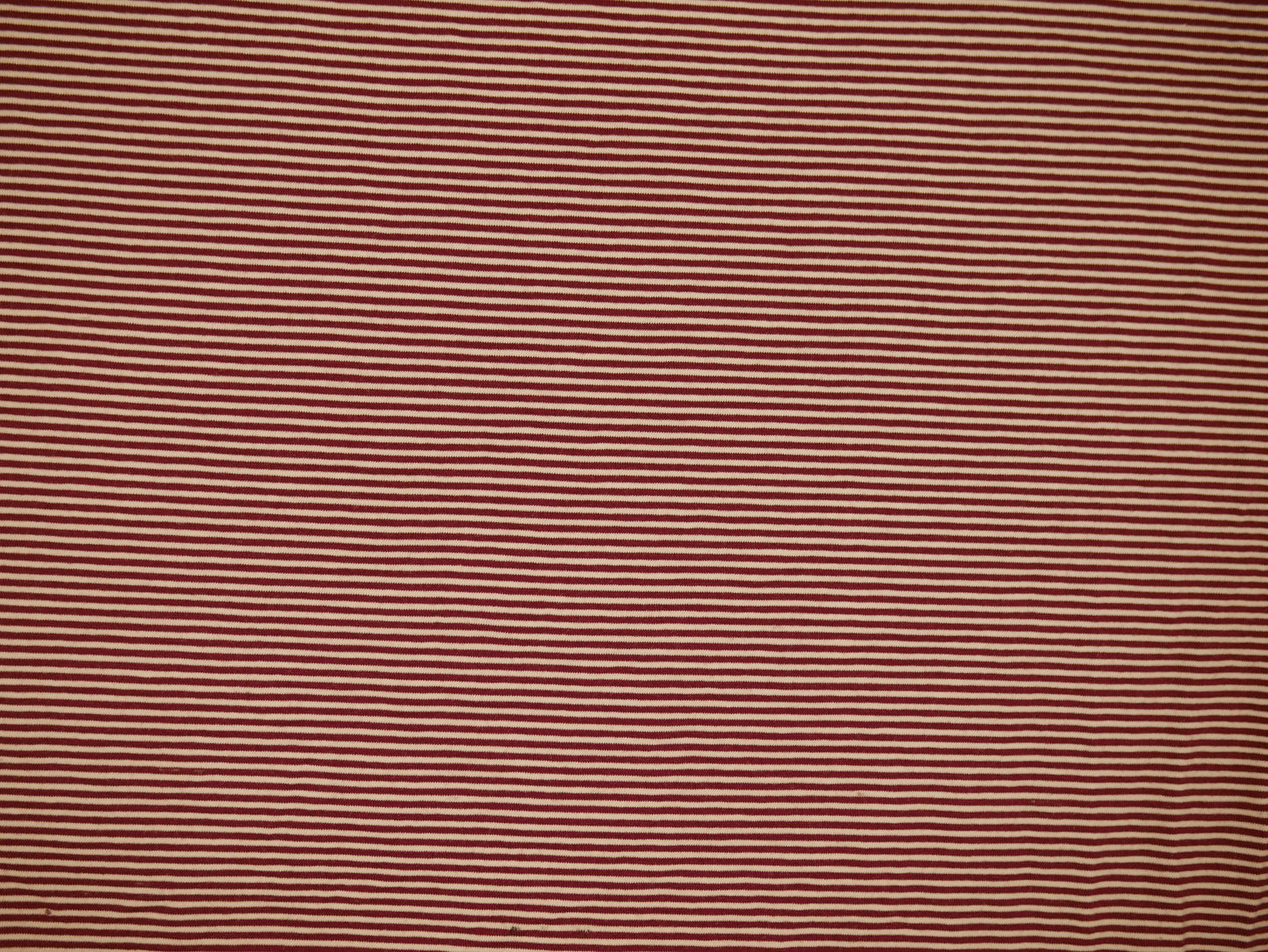 Single Jersey Stripe - Claret/White 1.55 Metre Remnant