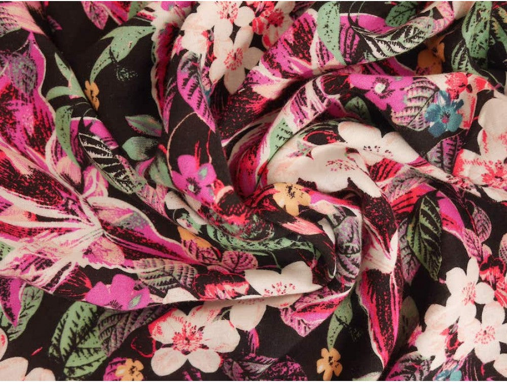 Panama Viscose Fabric - Lily Print