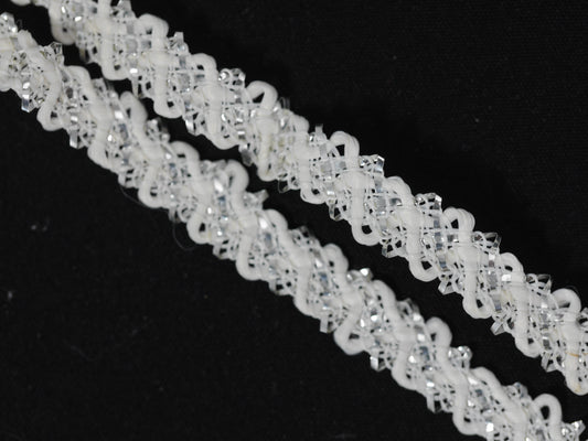 Metallic Lace Trim - White/Silver