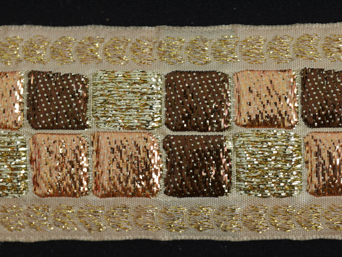 43mm Metallic Gold Patterned Ribbon