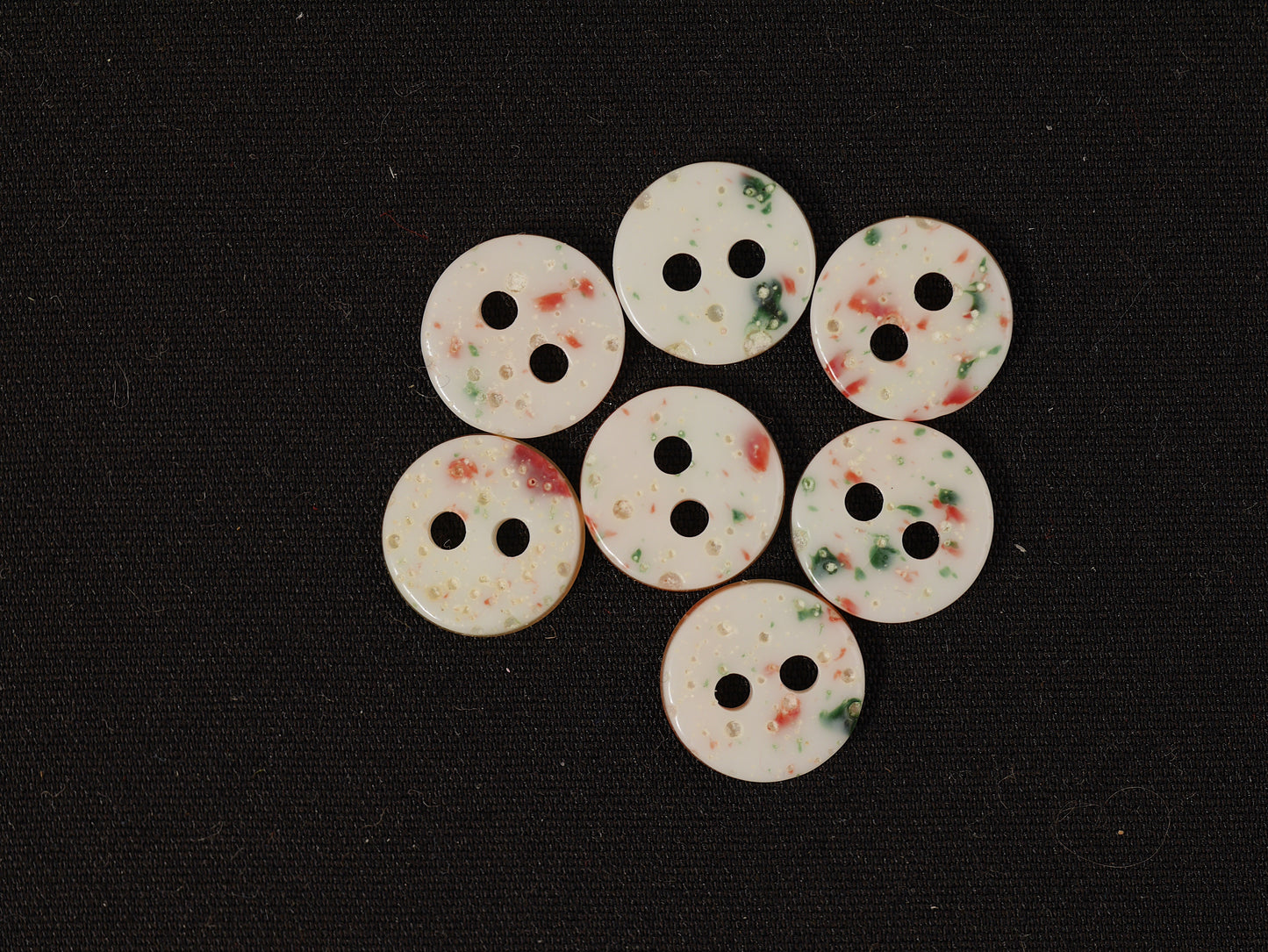 10mm Confetti Effect 2 Hole Button