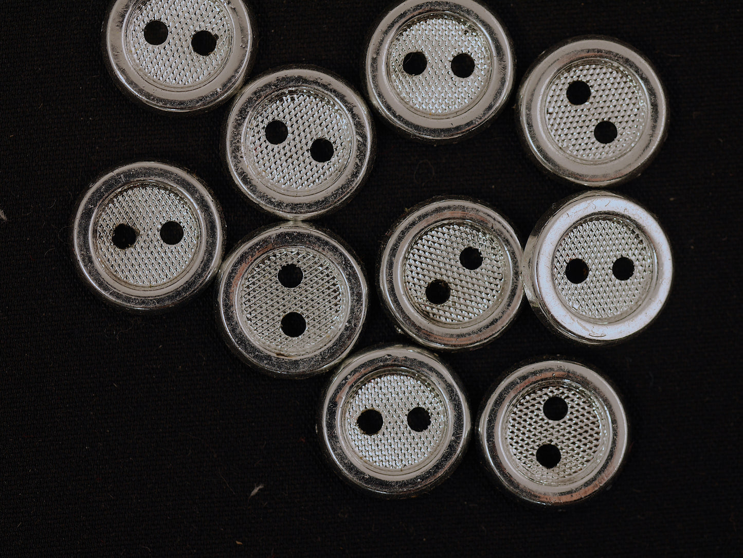 14mm Silver Thick Rim 4 Hole Button