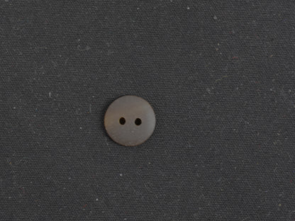 11mm Flat Horn Effect 2 Hole Button