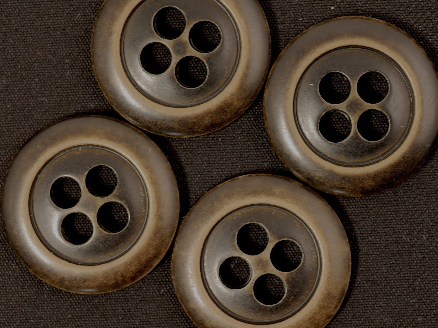 27mm 4 Hole Button