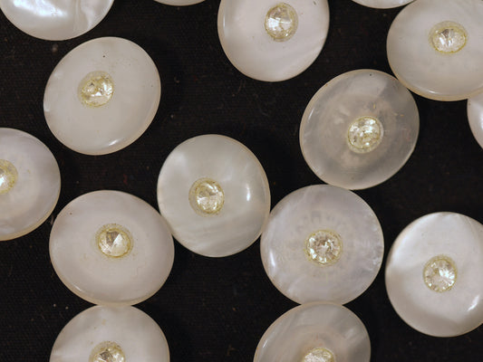 17mm Pearl Effect Shank Button