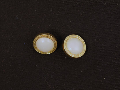 13mm Gold and Pearl Effect Shank Button