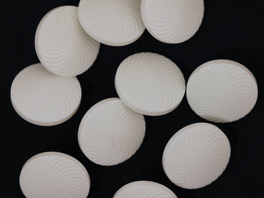 18mm White Swirl Textured Shank Button