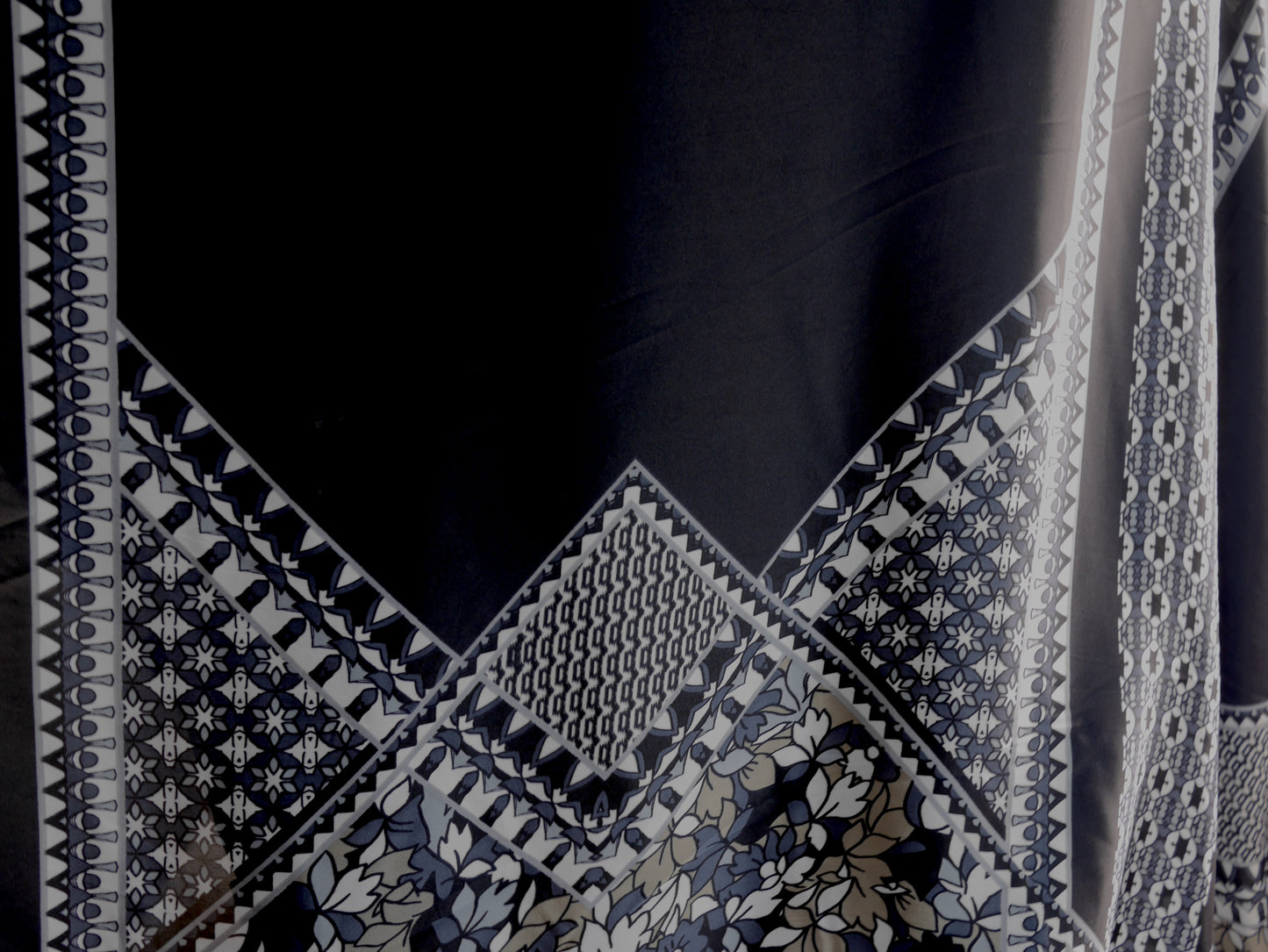 Polyester Satin Border Print