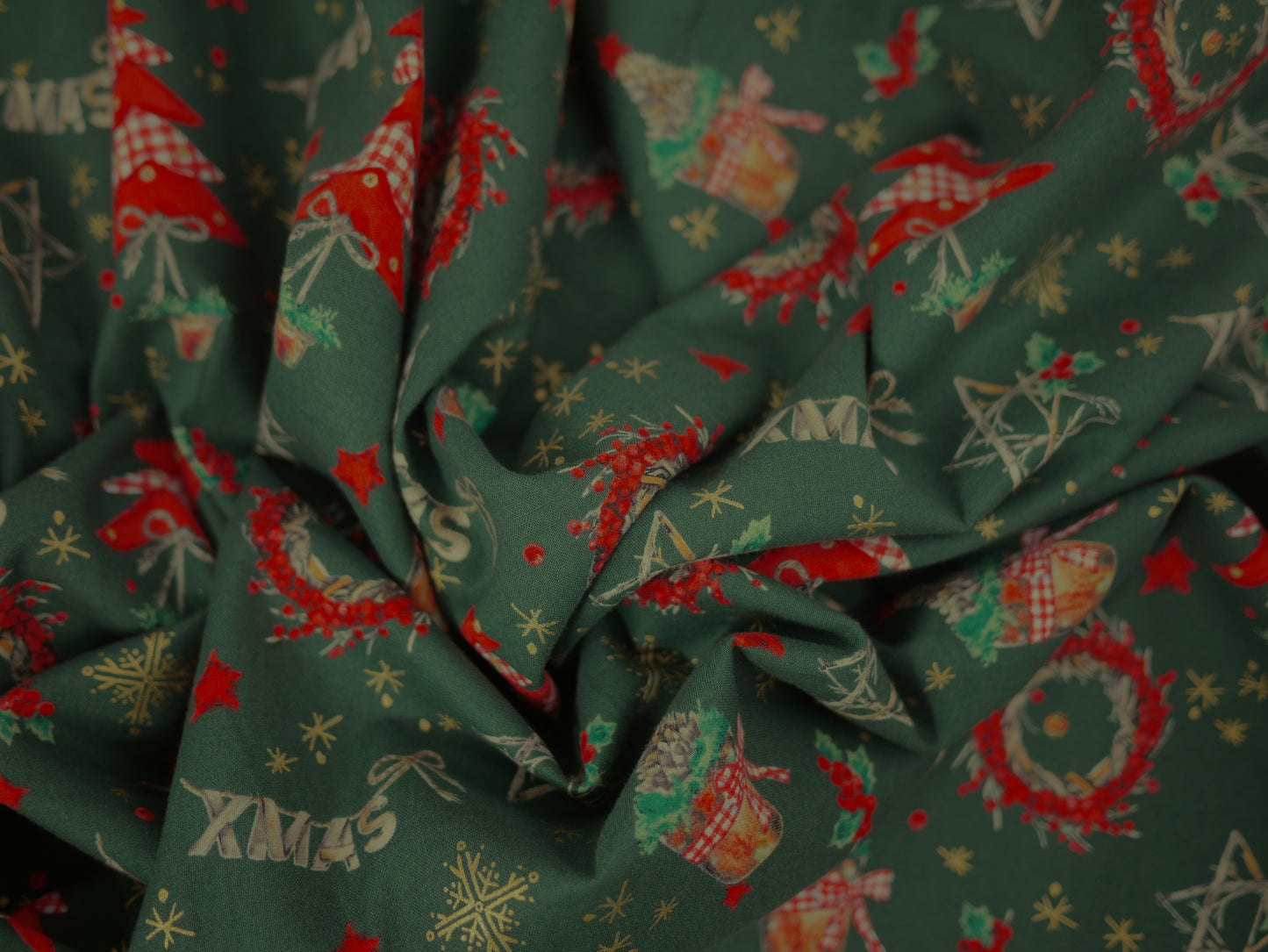 Printed Cotton Poplin - Green Christmas Wreaths