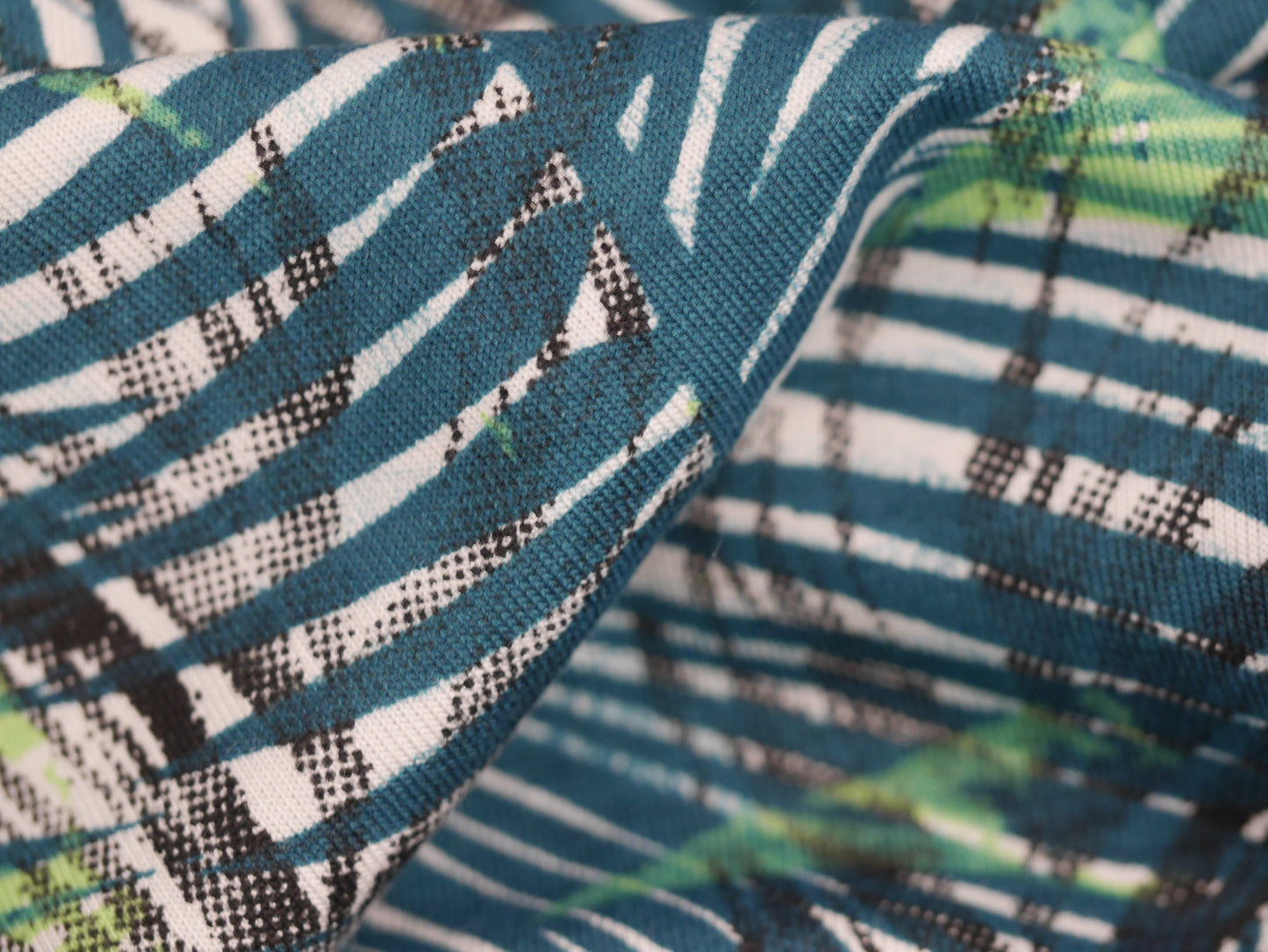 Printed Viscose Jersey Fabric - Palm Tree Print 3 Metre Remnant