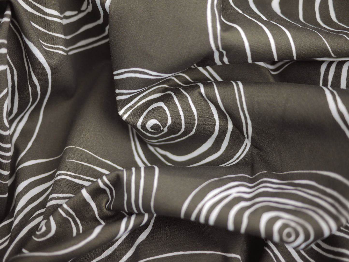 Brown and White Cotton Sateen Swirl - 3 Metre Remnant
